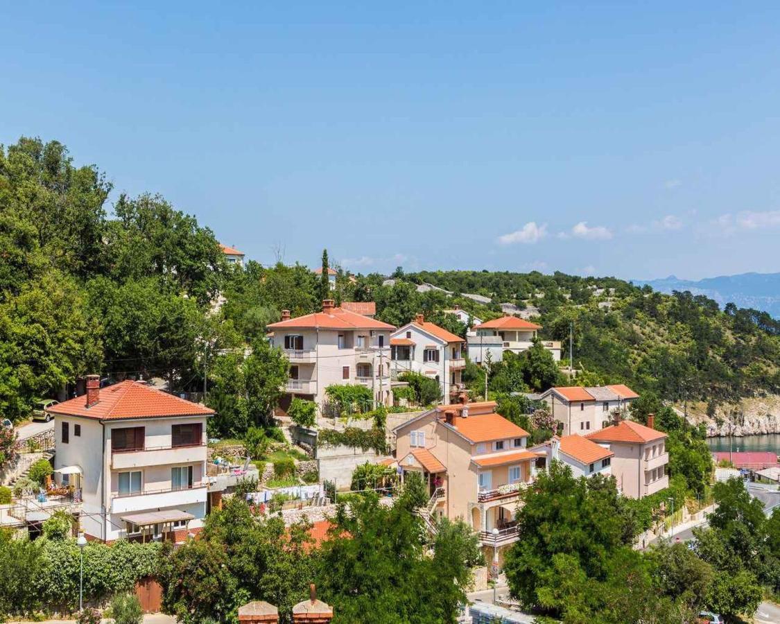Apartment In Vrbnik/Insel Krk 36873 Экстерьер фото